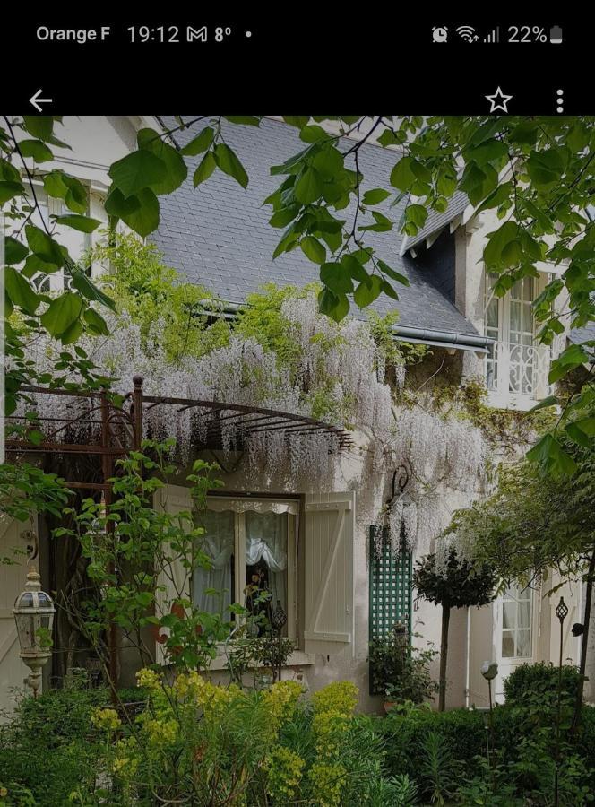 Chambres D'Hotes Jardin D'Ivoire Saint-Gervais-la-Foret Exterior photo